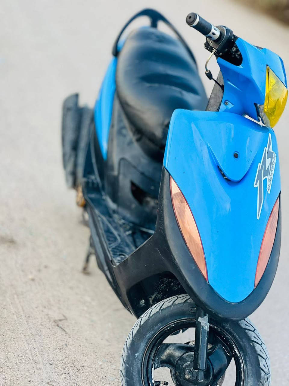 دراجه للبيع حلوه ونضيفه دراجه سلف هندر كله شقاله الدراجه ماناقصه شي مفتوحه بوشه 49 مكاني القرنه السعر 550 وبيه مجال  ***********
