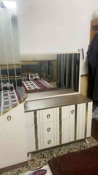 غرفة نوم تركي 
العدد 6
السعر 500
شد🪛 ونقل🚛 داخل بغداد مجاني
واتساب : ***********
