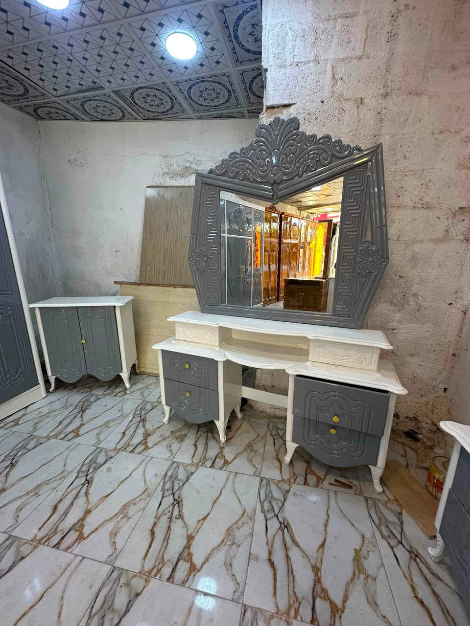 غرفه مستخدمة 
نجارة عراقية 
معمل ومعرض علي الفهداوي 
سعر مليون ٢٥٠
واتساب ***********
