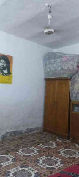 #يالله_اللهم_صلي_ع_محمد_وال_محمد
بيت مسلك قاطين
 مساحته 100 متر مربع
 في حي الثورة  بشارع الماطور
السعر 75وبيه مجال 
الاتصال ع الارقام التاليه او مراسلتنا عبره الواتساب
***********
***********
#ملاحظه:لدينا جميع البيوت والقطع الاراضي بأسعار مناسبه وجاهزين لعرض البيوت والقطع الاراضي عندنا
