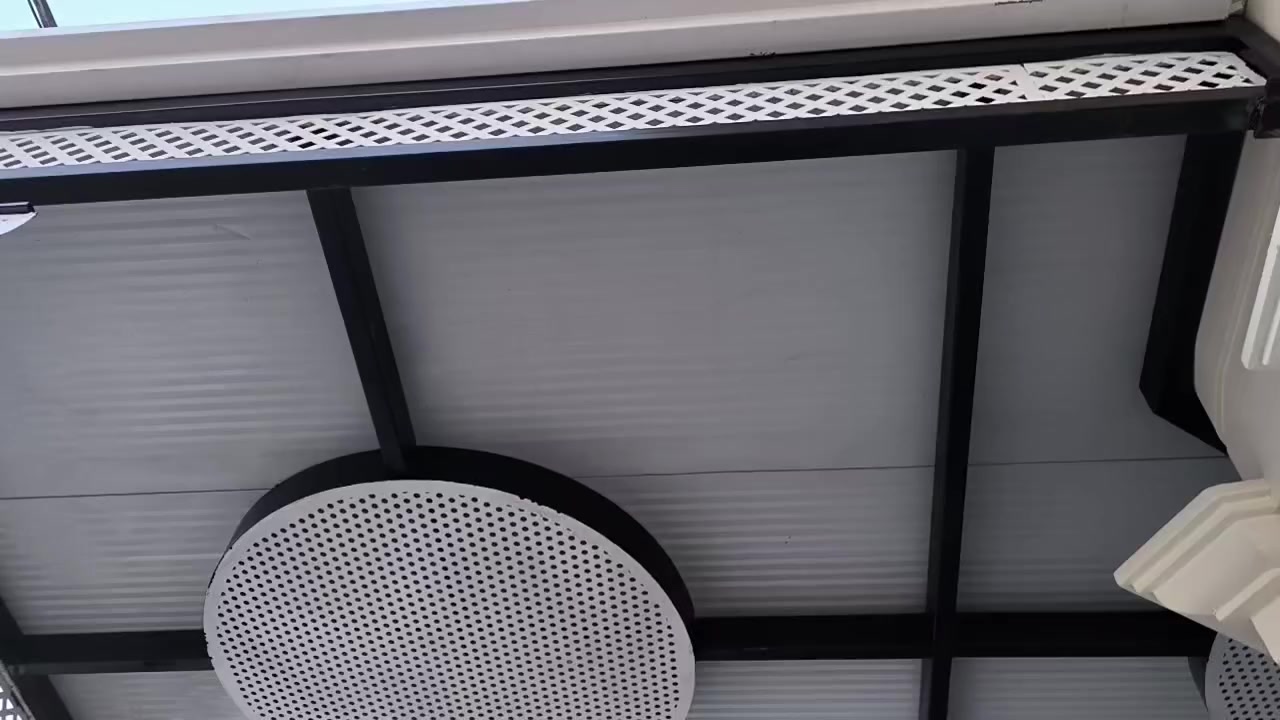 الحمد لله تم بعون الله اكمال نصب السقيفة  بهذا الطراز الجديد العصري  ومن يرغب عليه الاتصال بالرقم ***********
