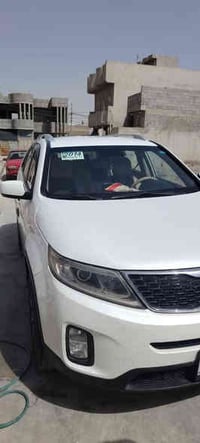 سورنتو 2014  محرك دوش المرغوب  7 راكب وارد خليجي  قطعتين صبغ سونار موج...