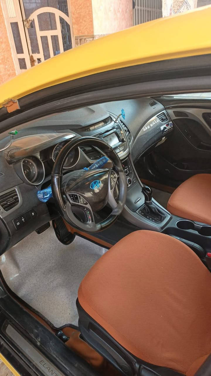 النترا موديل 2016 سياره جديده فول مواصفات بصمه حادث فقط قبق لجنطه الباقي كفاله عامه السعر 130وبيه مجال المكان بغداد زعفرانيه ***********
