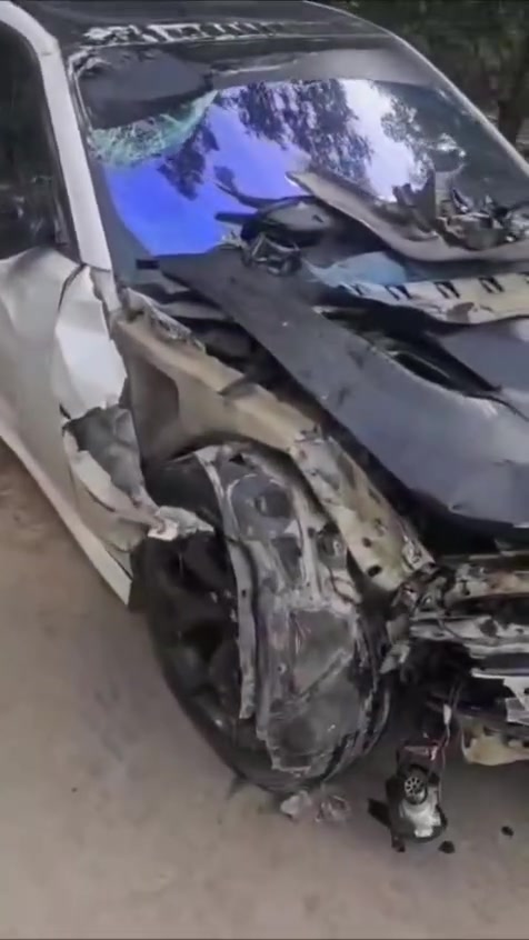 تعمير عام و صبغ عام تحياتي المدير الكروب المحترم ***********/***********
