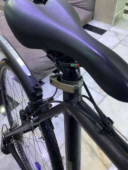 السلام عليكم بايسكل c700ترحال مسافات طويله الامنيوم وحديد خفيف الوزن البايسكل كامل من كلشي سعر ٢٠٠وبي مجال مكاني كربلاء چاير ***********
