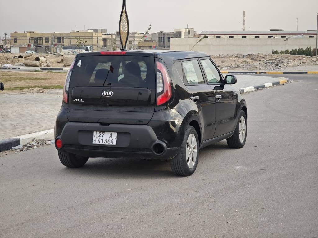 كيا صول 2015 امريكي مكفوله من الحادث  والتبديل بيهه رشات صبق فقط السعر 95
***********
 مكينه وكير كفاله حداده جديده كهربائيات جاهزه ماشيه 77 فقط سياره جديده دواخل نضيفه البصرة, العراق
