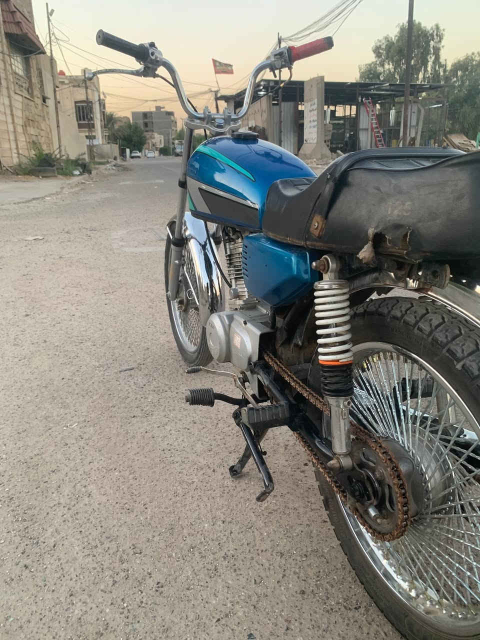 سلام عليكم ايرانيه ارشه  اربعه كير نضيفه كلش تانكي جديد صفاحيات جدد كشن جديد جاملات جدد تايرات نضيفه كلش صالنصه جعير ام النجمه ضفيره كامله وليس حربيه وياله نضيفه سعر 400وبيه مجال مكاني بغداد ***********@الجميع
