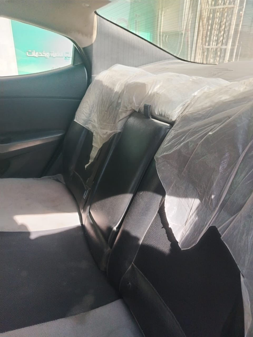 النترا 2012 للبيع
مكانهه حلة / مركز 
بيهه باب وبنيد مواصفات فول بصمة وفتحة
للاستفسار اتصل ‭0780 847 4721‬
