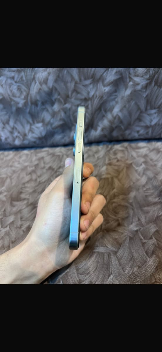 سلام عليكم ايفون ١٥ برو ماكس ٢٥٦بطاريه ٨٦جهاز نضيف جدا مبدل بي شاشه اصليه فقط سعر ٧٢٥ مابي زلغ ***********
