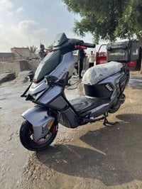 دراجه شحن • ٦ بطاريات • من الوكيل