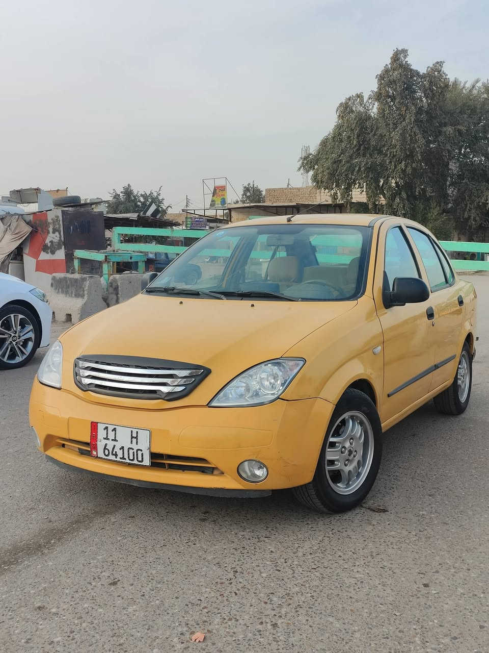 سلام عليكم
طيبة 2017 للبيع سنويه لنهاية ال29 
هيئة وغرامات مصفرة 
رقم بغداد انگليزي مكاني كربلاء 
مكفوله مكينه وكير وتبريد وتدفئه 
بيهه بس جاملغ بيه صبغ خلفي عكس السايق 
السعر 46 وبيهه مجال بسيط 
*********** بيه واتساب 
ملاحظة ابيع شرط المداور عقد مروري
