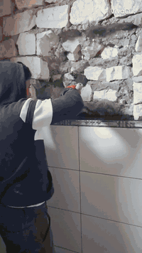 سلام عليكم  كادر سراميك وبرسلين ومرمر شقل درجه وله تسليم مهندي كادر من الانبار *********** واتساب موجود
