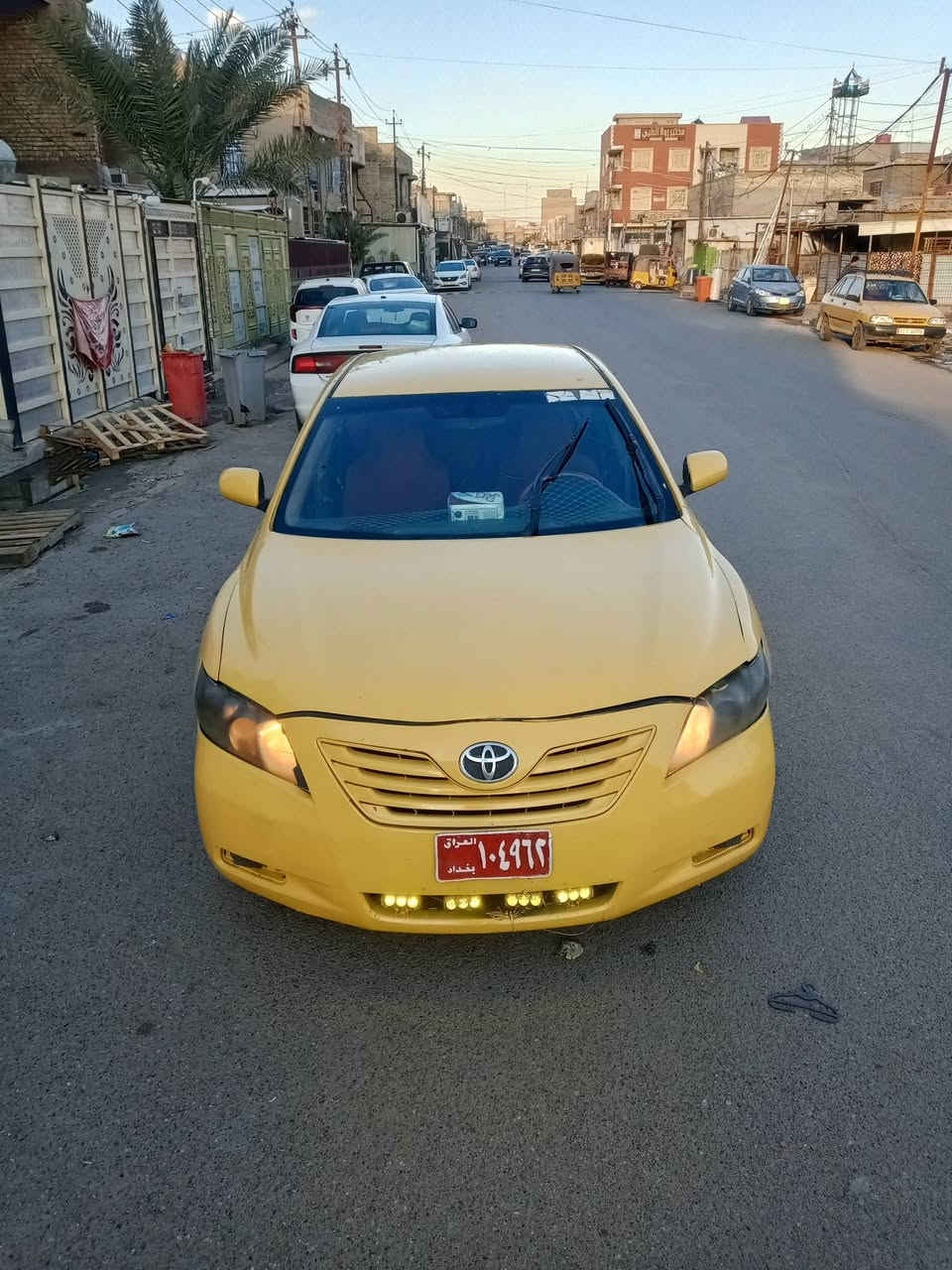 السلام عليكم للبيع كامري 2009 وارد خليجي جير ومكينه وحداديه كلها خير من الله راعيها موجود يريد تحويل سياره عليها هيئه 600 وراعيها يطلب خمسه اوراق مثل ما تشوف بعينك سياره جاهزه سعر البيع 45 ورقه وبيها مجال بسيط مكان بغداد الحبيبيه الاستفسار على هذا الرقم ***********
