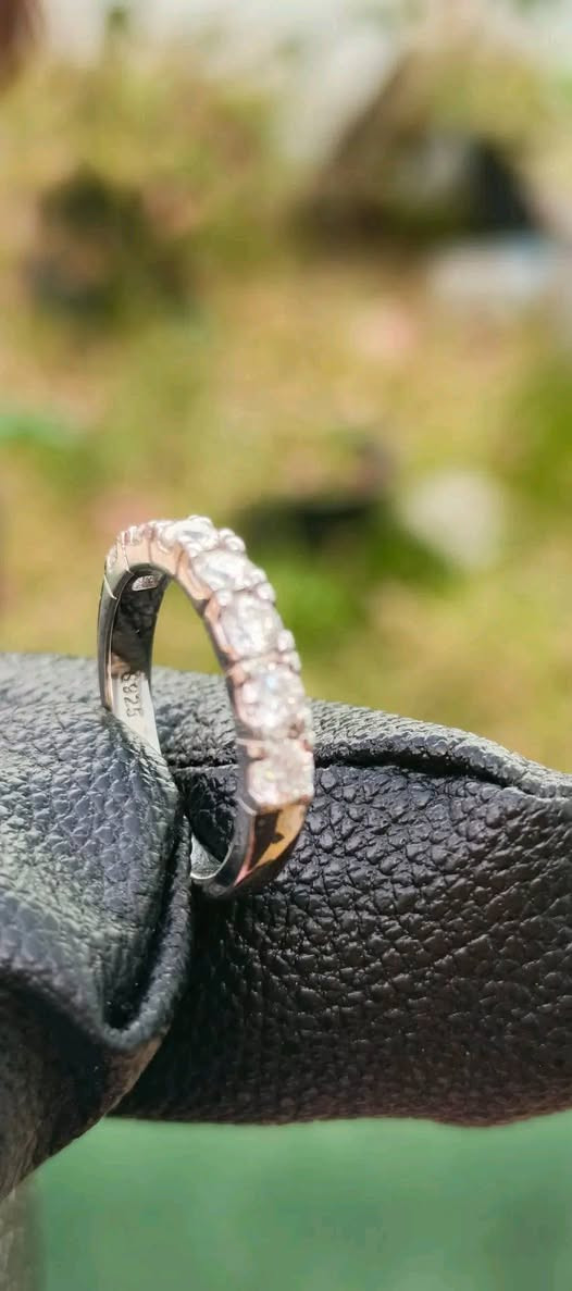 محبس موزنايت فضه مختوم 925 مع شهادة الاماس الموسنايت اعلئ سعر ابيع


**إذا كنت صاحب هذا الإعلان وتريد حذفه لأي سبب، رجاءا أرسل رسالة إلى الدعم الفني**