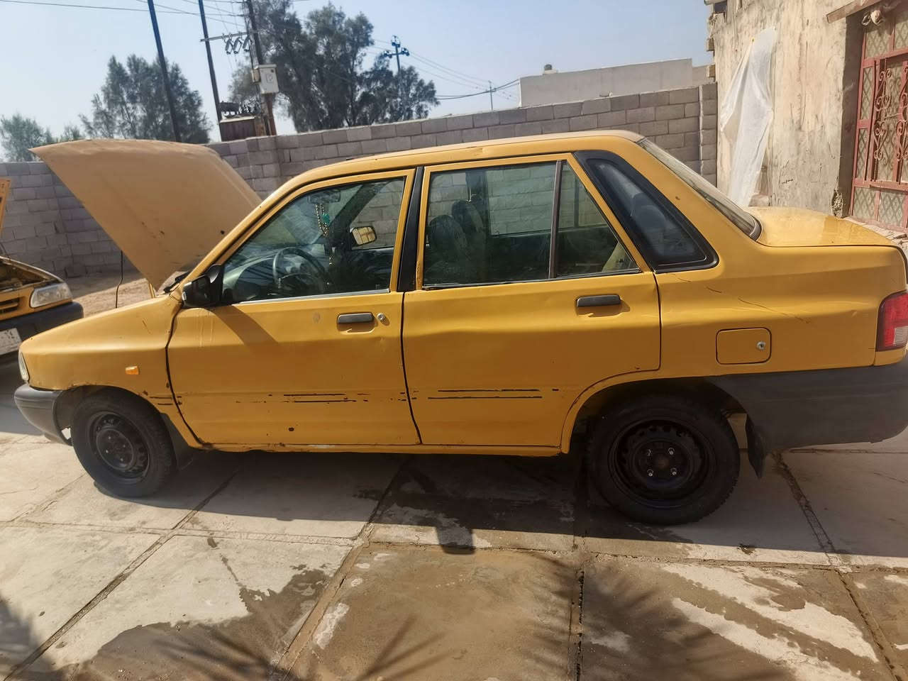 سلام عليكم سياره لبيع سياره سايبه موديل 12 راعيه موجود سياره مكينه وكير مكفوله شرط اتصال ***********
