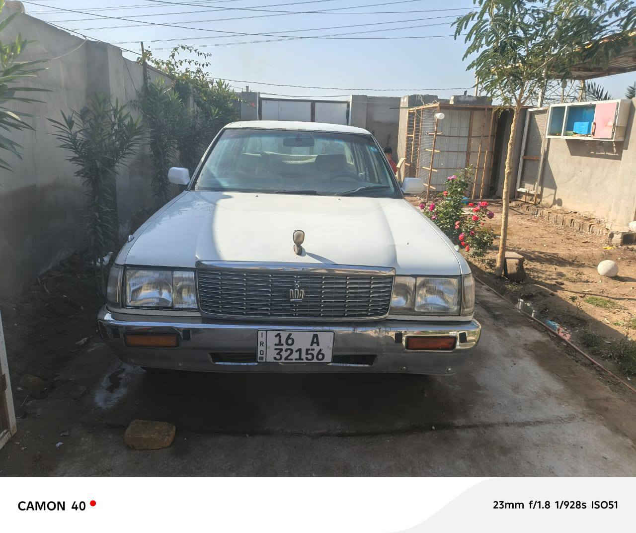 كراون ديلوكس. موديل 92
مكفول من كص أو نقل جثه. وجميع الاصوليات بسمي. 
مكينه بحاله جيد. 
دشبول جديد. جعمقه مال باجيرو جديده حداديه كامله امامي خلفي جديده رقم دولي قادسيه 
سعره. 75 مكانه ديوانيه. 

***********
