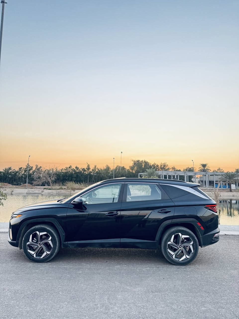 السلام عليكم
توسان امريكي للبيع
موديل 2023 
لون اسود ملكي سياره جديده جدا بدون اي نقص

مواصفات فول فور ويل وليسه تو ويل
فحتة سقف
بصمه تشغيل
تشغيل عن بعد
صندوك كهرباء
كشنات جلد اسود ملكي
كشن كهرباء
تدفئة كشنات
ويل 19 المرغوب 
اشايير مري جانبيه 
شاشة ايباد
شاشة كبيره وشاشه تبريد منفصله
دشبول متعدد الوان
4-انضمة قياده
اناره داخليه متعدده 7 الوان
اوتو هولد
رادار امامي
رادار خلفي
رادار جانبي
سياقه اليه
تحديد مسار
شحن لاسلكي
نقاط عمياء
هند بريك دكمه
وبعد بيه هواي مواصفات

سياره حادثه جدا بسيط كسر لايت وصبغ باب خلف صدر فقط سياره بدون رصعات وخدوش ومابيه ولا كلوب مشتغل
جديده جدآ وماشيه فقط 32
للاستفسار
‏‭0773 489 8688‬
***********
وتساب ‭0787 652 9128‬
