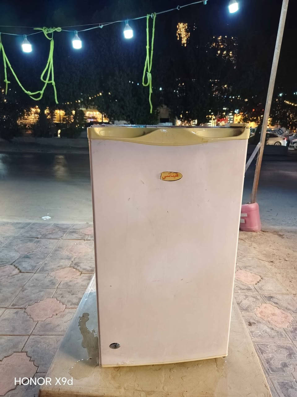 واحده استعمال اسبوع والثانيه نظيفه جدا موبايل *********** بغداد, العراق
