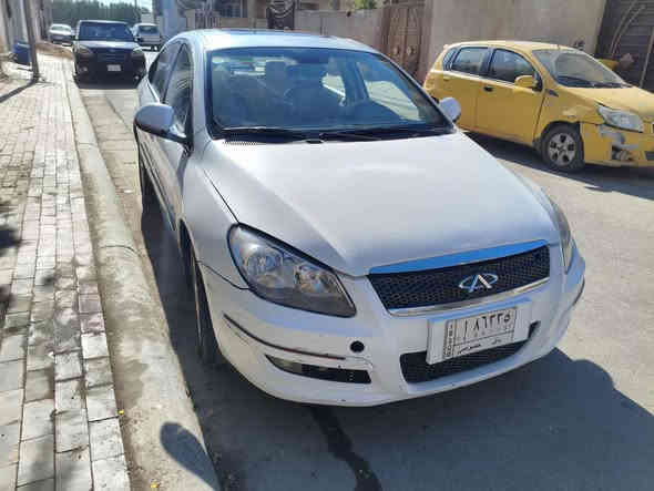 شيري A3مديل ٢٠١٤ رقم بابل ألماني كير ومحرك بلاد كير اوتوماتيك حداديه جديده تخم تاير جديد كهربائيه كلها شغاله شاشه تاب سعرها ٣٨ وبيها مجال وكاله انسوي مكانها كربلاء حي النصر *********** سلايت شغال
