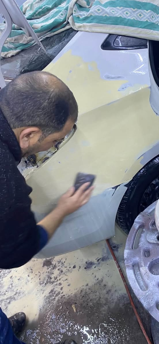 السلام عليكم
اكسنت امريكي 
موديل 2016
كير ومحرك شرط محرك 16 gdi ذهب 
كير at  توماتيك +عادي شرط فول
تشغيل عن بعد 
شاشه كامرا 
تحكمات 
بلوتوث 
جامات كهرب 
نظام ايكو 
نظام abs 
تبريد شرط 
تايرات جدد باتري جديد ما ناقصها غير الرقم بطانيه رقم دهوك شرط التحويل 
البيع بالنقد فقط 89 $ مجال بسيط حادثها بالصور موجود 
***********
