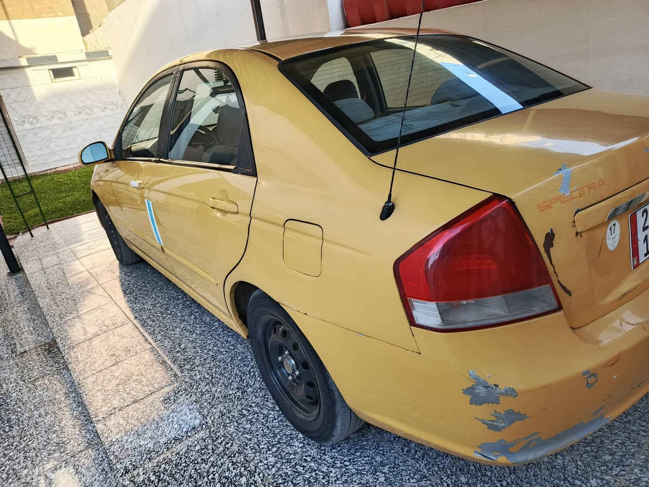 السلام عليكم اسبكترا 2009مكينه 2000شرط جاهزه من كلشي منضومه تبريد منظومه غاز طخم  تايركوري صدر امامي خلفي جديد حادث جاملغ امامي فقط والباقي ليبل واحد جديده بمنعى الكلمه رقم دولي بأسمي السعر 73قفل 5الاتصال ***********بعقوبه
