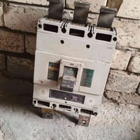 لبيع القاطع 100رقم الهاتف 07707355912