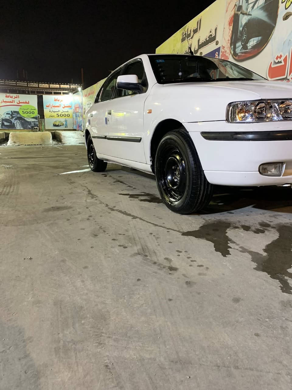 السلام عليكم للبيع سمند 2012 سياره خير من الله كير محرك تبريد رقم انكليزي سنويه ل2029 تحويل ثاني يوم السياره معمره العنوان البصره السعر 40بيه مجال ***********
