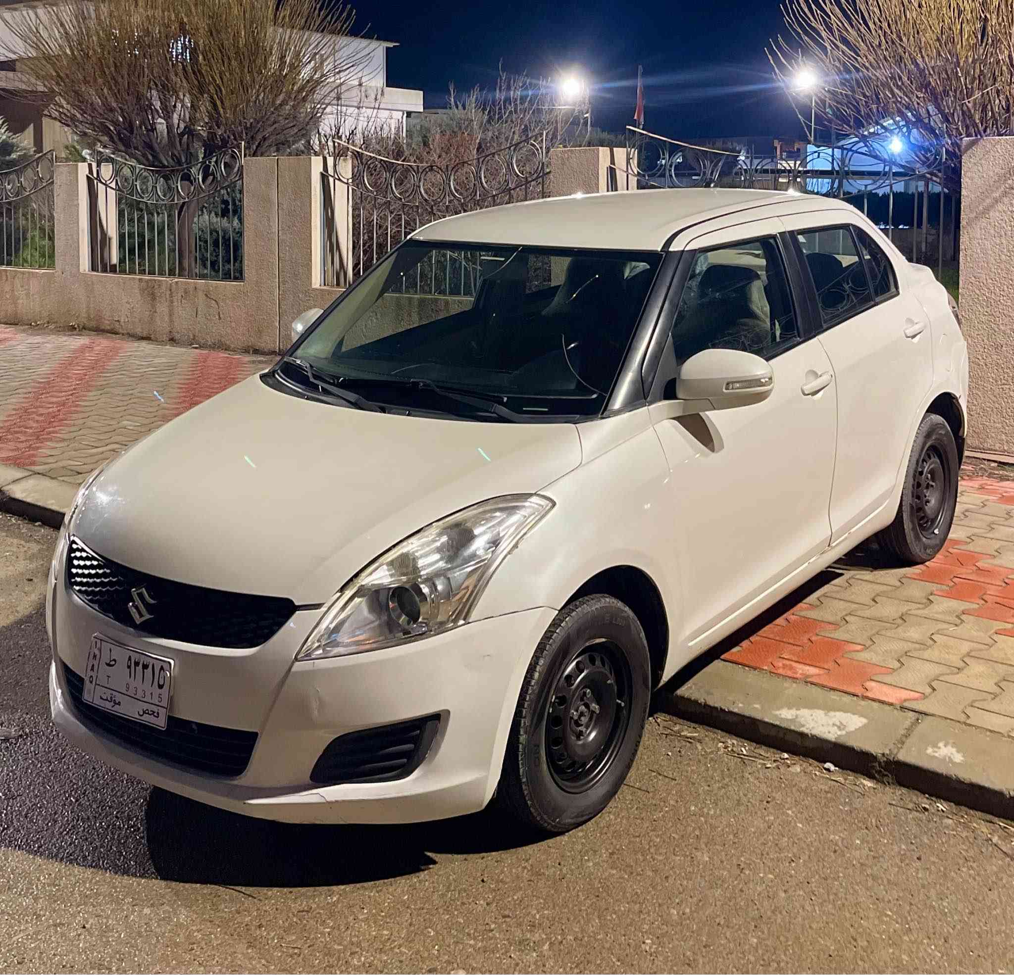 ‎بسم الله الرحمن الرحيم(***********)
Sasuki 2017ساغ دوبەی بێ رەقەم
ساسۆکی ٢٠١٧ بێ رەقەم دوبەی ساغ لۆک
١٤٠ هەزار ڕۆشتووە گێڕ و مەکینەی لۆکە
٢ پارچە بۆیاغی هەیە دەحم و لێدرانی نییە
ناو زەردە ناو فۆرمیکا ٤ جام کارەبایی سوکان ڤۆلیۆم
دەبڵ گێچە تەبرید سارد و گەرم بەشەرت
لایت عەدەسە و ئاوێنە کارەباییە تایەی تازەیە
سەیارێکی زۆر بێ مەسرەفە بەنزین هەر ناخوات
سعری ٤٩ معامەلێکی کەم شوێن ڕانیە
*********** ڤایبەر و واتسئاپی لەسەرە رانية, السليمانية
