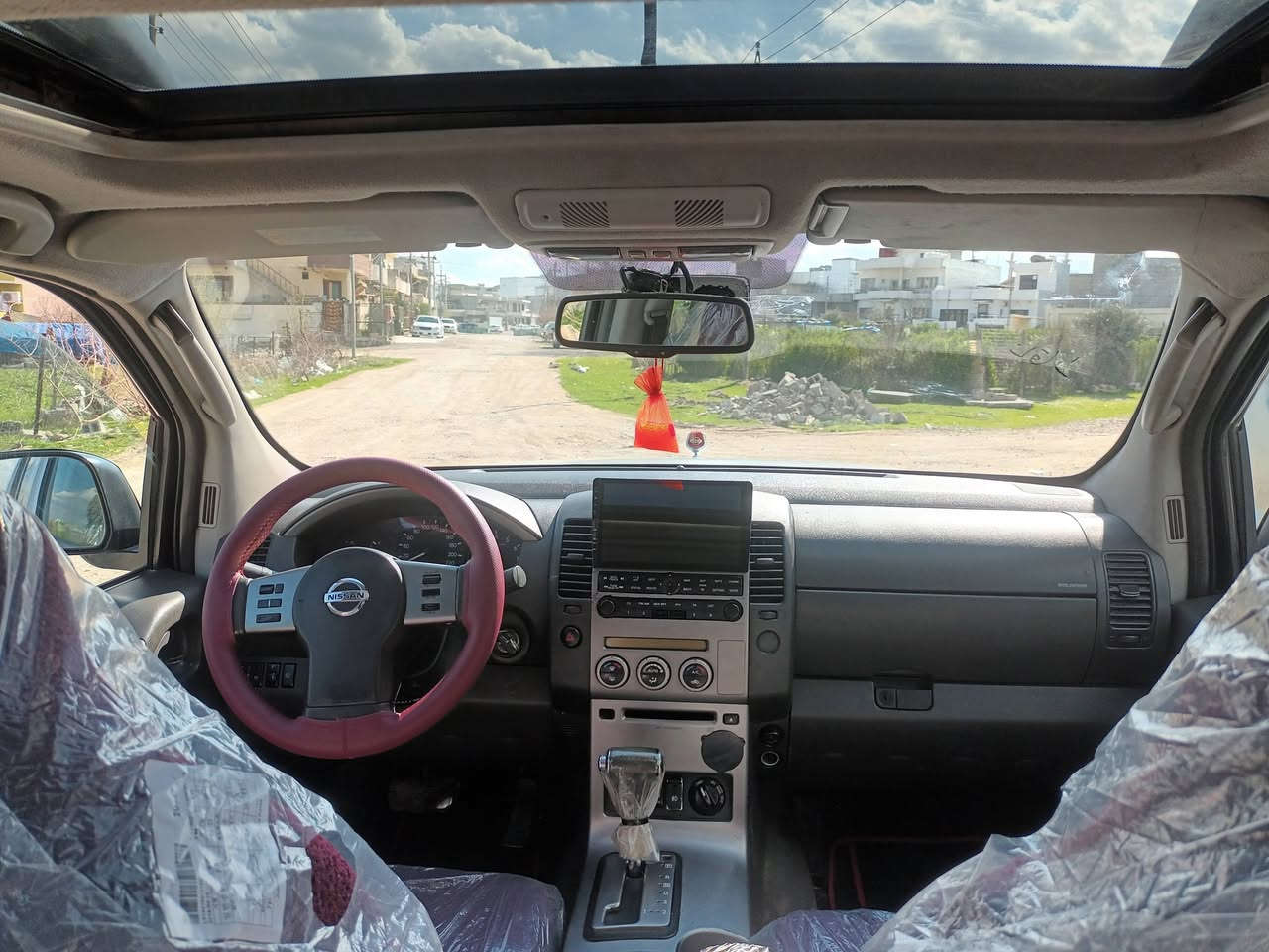 ناڤارا بۆفرۆشتن مۆدیل 2007 ساخ  ساخ   گێڕو مەکینەو ئەکسلی بەشەرتی هەزار فیتەر  مەکینەی vvtیە بێ بۆیاخە بێ سارد  چوار جام کارەبا قفڵ مەرکەزی ئاوێنە کارەبا سەقف سڵایت کوشن جلت کوشن هیتەر   بیلاد جام ڕەش فول فول مواسەفات چوارتایەی تازە تەقەو ڕەقەی تیانیە زۆر تندوتۆڵە شوێن هەڵەبجەی تازە ژمارە ***********
***********
