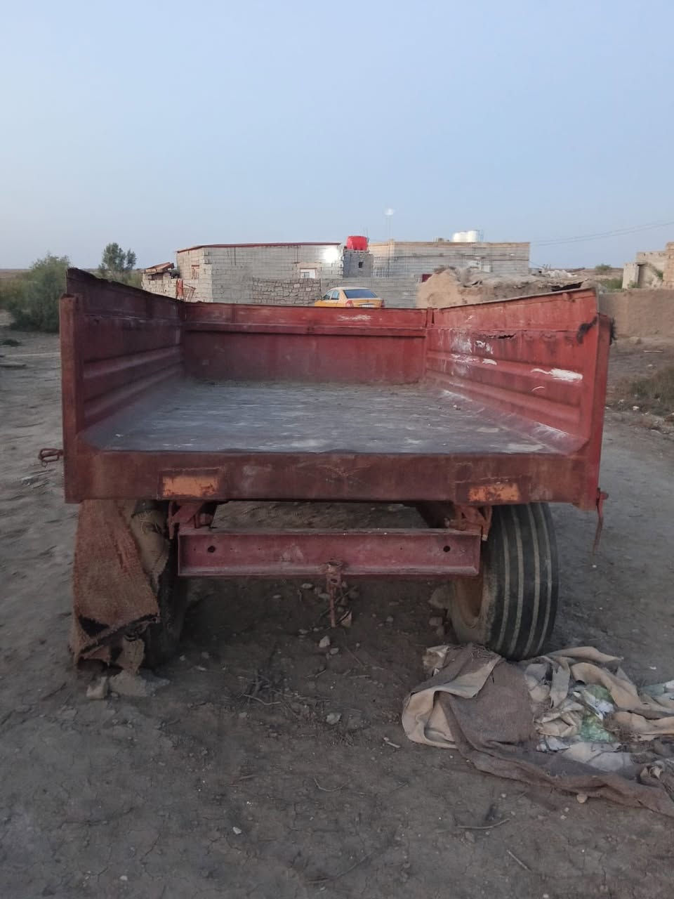 سلام عليكم عربانه للبيع جديده كلش تايرات جدد قلاب جك شغال جاهزه ***********
