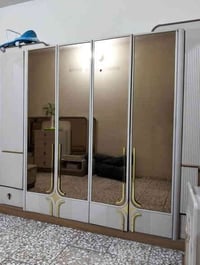 غرفه تركيه 9قطع اخت الجديده نضافه فول سعرهه مليون و200 مكان بغداد مدين...