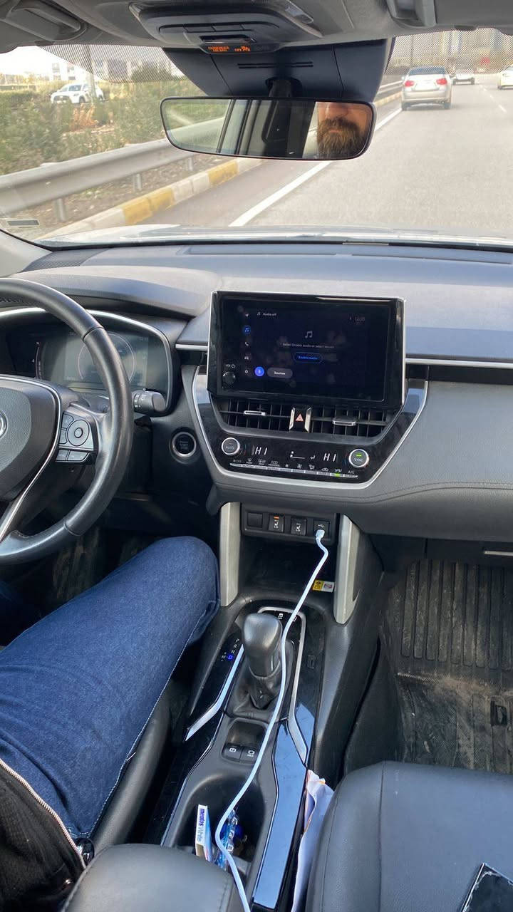 بسم الله الرحمن الرحيم…
تويوتا كرولا  كروس 2023🤍😍
فول مواصفات 1/1 
السيارة  ضرره  جاملغ خلفي + الباب الخلفي
بدون ايرباك بدون شاصي بدون دواخل
ماشية ٥٨ الف كيلو متر  
مواصفات  XLE……. 
شحن وايرليس
بصمة بواب
بصمة تشغيل
صندوق كهربائي 
ويل كروم 
اشاير بالمري 
مرايا شفط 
رادار خلفي وامامي
حساسات
شاشة + كاميرا
كشنات جلد
كشن كهربائي
وبعد بيها هوااي مواصفات.
السعر 173 وبيها مجال بسيط 
 
المكان اربيل وتكريت - رقم اربيل سنوية جديدة
للاستفسار واتساب ***********
