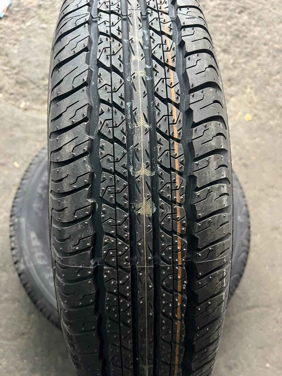 السلام عليكم وصل تايرات جديد ياباني اصلي دلوب قياس 195/15  سعر بلاش زوج 150 🔥الف متوفر جمله مفرد يوجود توصيل لجميع المحافظات 
‭***********
