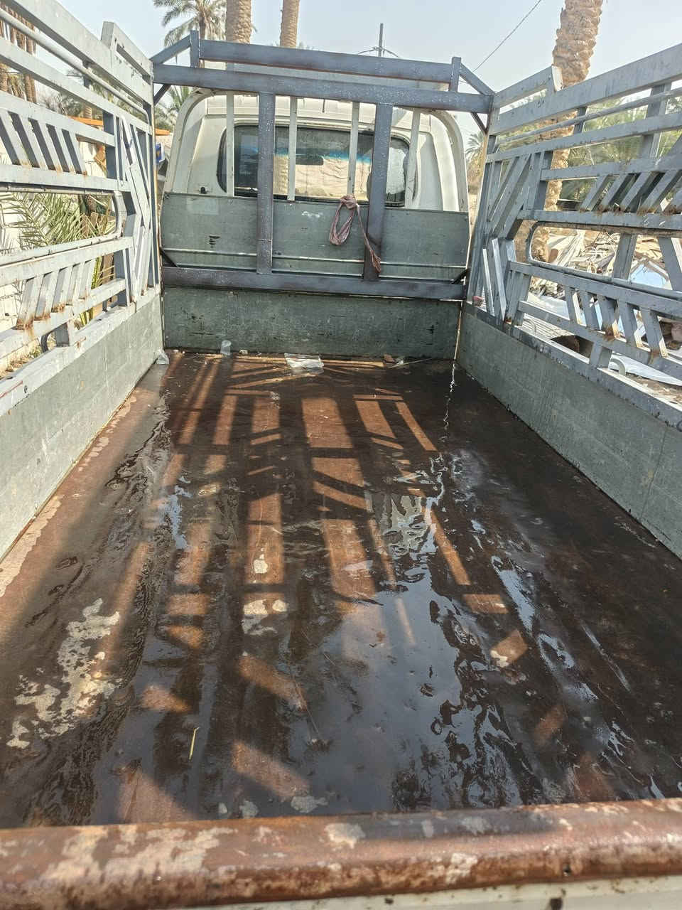 السلام عليكم كيه فحل للبيع موديل 2010مكينه مفتوح تخم تاير باتري جديد سياره جاهزه بسمي سنويه ورقم إنكليزي مداور ثاني يوم السعر110المراجعه على الرقم ***********
