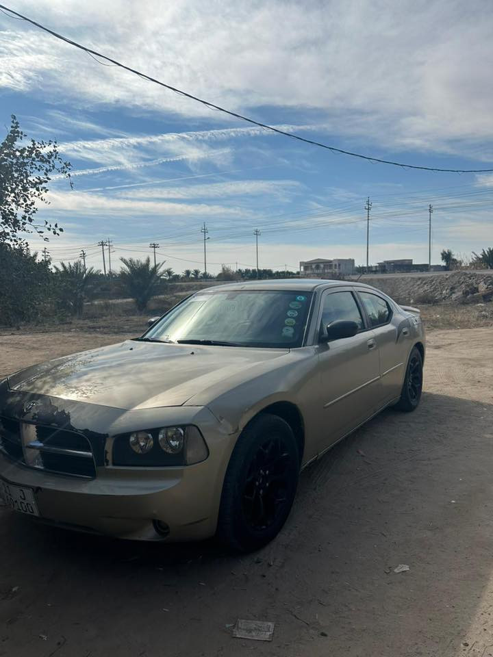 للبيع او مراوس  جارجر 2009بغداد بسمي صبغ حزام بدون ضربه مكينه3ونص وكير كفاله السعر 90$ مكاني البصره قضاء المدينه
اتصال ***********
