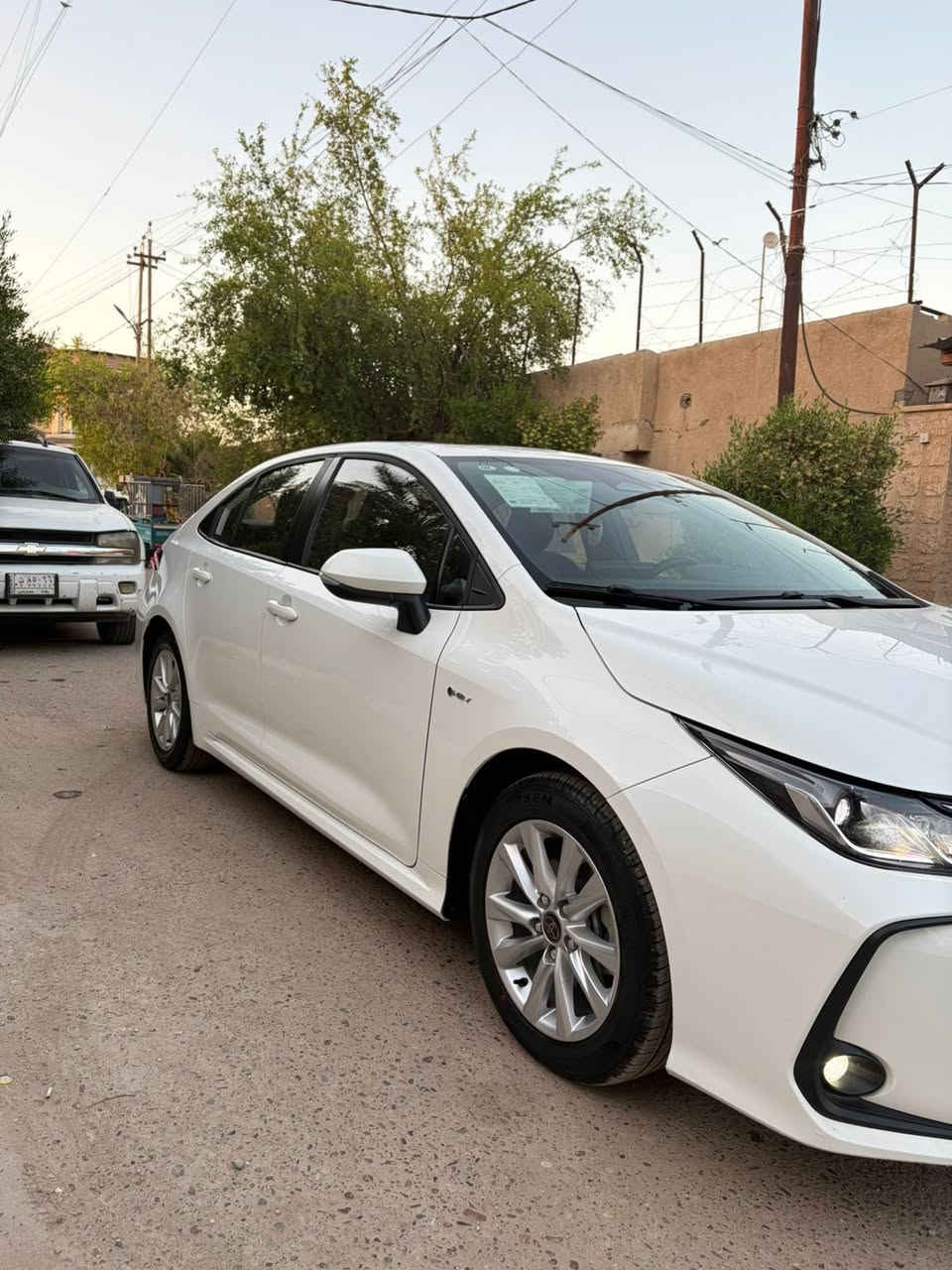 السلام عليكم 

كورلا 2025  زيرو بريحه الشركه HEV  علامه سوده  شكل خليجي كفاله ماشيه 14الف وقابل للزيادة

كفاله عاامه 

المواصفات 

مكينه 1800 هايبرد شحن ذاتي 

سلايت 

كراسي جلد اصلي 

رادار + تحديد مسار طريق + قيادة ذاتيه 

قرائة علامات الطريق المرورية

بصمة تشغيل + دخول ذكي  يدة

هاندر بريك بصمة + اوتو هولد 

بطاين بوب حياكه  مطرز 

كيجات ديجتل 

شاشه مسجل +تبريد بيانو + كامره خلفيه دوارة + كار بلي 

تبريد قطعتين 

لايت زينون عالي ناصي + بروجكتر لد زينون 

حساس اطار + حساس مطر + حساس لايت داينمك  

مود + مود درايف + مانع انزلاق 

تحكم  الستيرن كامل مع كروس سرعه

ايرباك عدد 10

ويل كب  حجم 

عنواني بغداد 

تلفوني ***********

السعر155  
مكاني بغداد المحمودية
