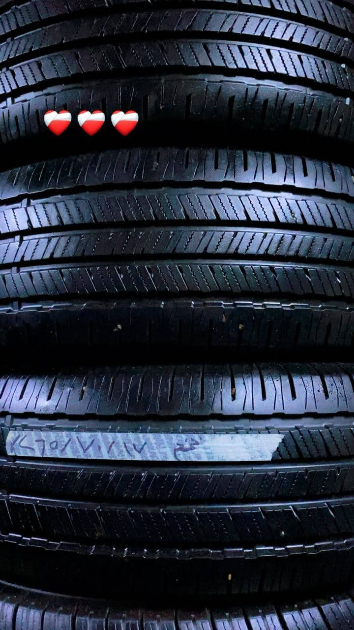 تم بحمد الله وصول وجبه إطارات مستعمل جميع الأحجام من 12/13/14/15/16/17/18/19/20/21/22 عنوان سامراء حي الظباط الأولى مقابل مول الصيني القديم مجاوركماليات ماجد فريد رقم ***********
