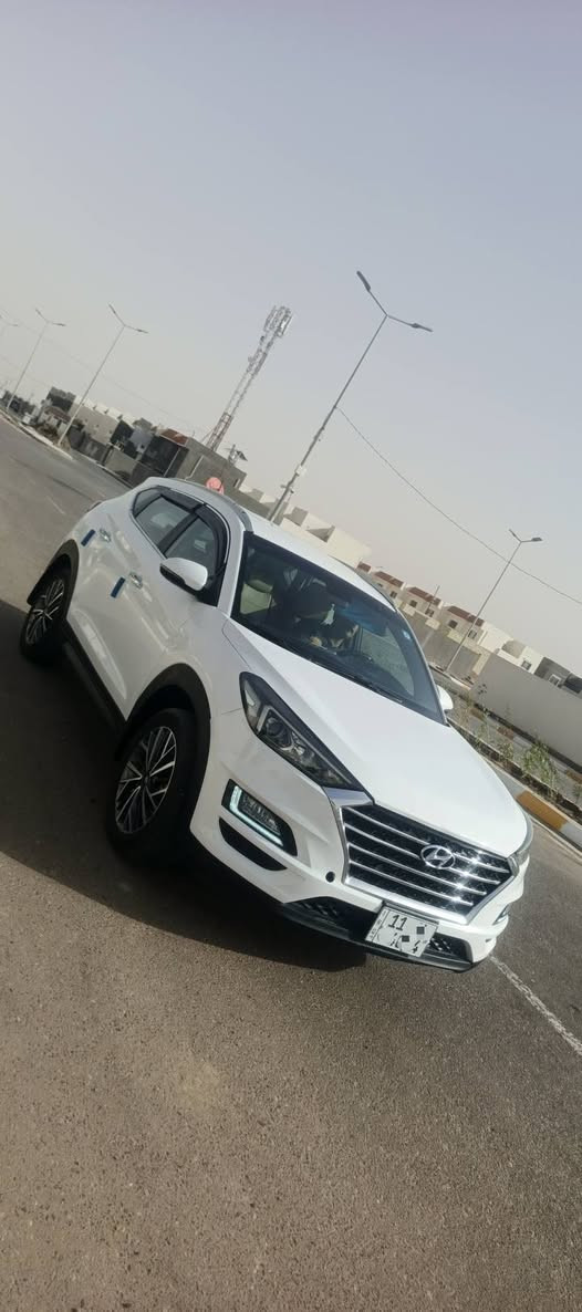 السلام عليكم عيد أضحى مبارك
ارجو قراءة المنشور والله يسهل للجميع 
السعر مناسب ان شاء اللة👇👇

هونداي توكسان 2019 خليجي 
(بصمات+كشنات كهرباء+تحكم ستيرن+حساس امامي خلفي 
شحن لاسلكي وضعيات قيادة +شاشه اندرويد) فول بدون فتحه

رقم بغداد الانكليزي بأسمي سنوية لغاية 2031
وهزة جديده يعني مداور مباشر 

ماشية 113 الف فقط  جرس بال120
مكينة وكير وتبريد مكفولات بحالة الوكالة لا فتح ولا تبديل

اخوان انتباه السيارة كفالة عامه مطلقة من اي حادث 
وزيرو على ايدي شاء القدر صار بيها حرق بالجنطة والجاملغات 
الخلفية وعلى اثرها نرشت السيارة وعندي صور تثبت هالشي
وصور اثناء التصليح شرط ما واصل للكشنات الامامية يعني
مكينه شرط ماي الرديتر ما مبدل وضفاير بوضع الشركة
وافحص سونار وين ميعجبك 
السعر 142 
***********
