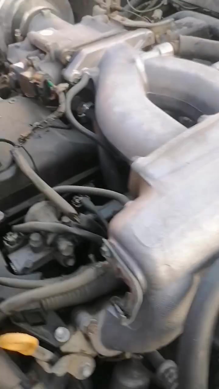 السلام عليكم شباب
محرك vvt 3000 فيشتين كامله هي وتفرعاتهه كأمله عقل وظفيره ودكشن وراديتر وفان كهربائي وكمبريسر جديد
مشدود ع السياره تفحصه يلا تأخذه
مكفول من الصوت والدخان والتنقيص
سعرها 15 ورقه 
مكاني البصره المعقل *********** محمد
