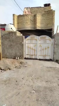 بيت • ١٠٠م • قريب شارع ابو علي