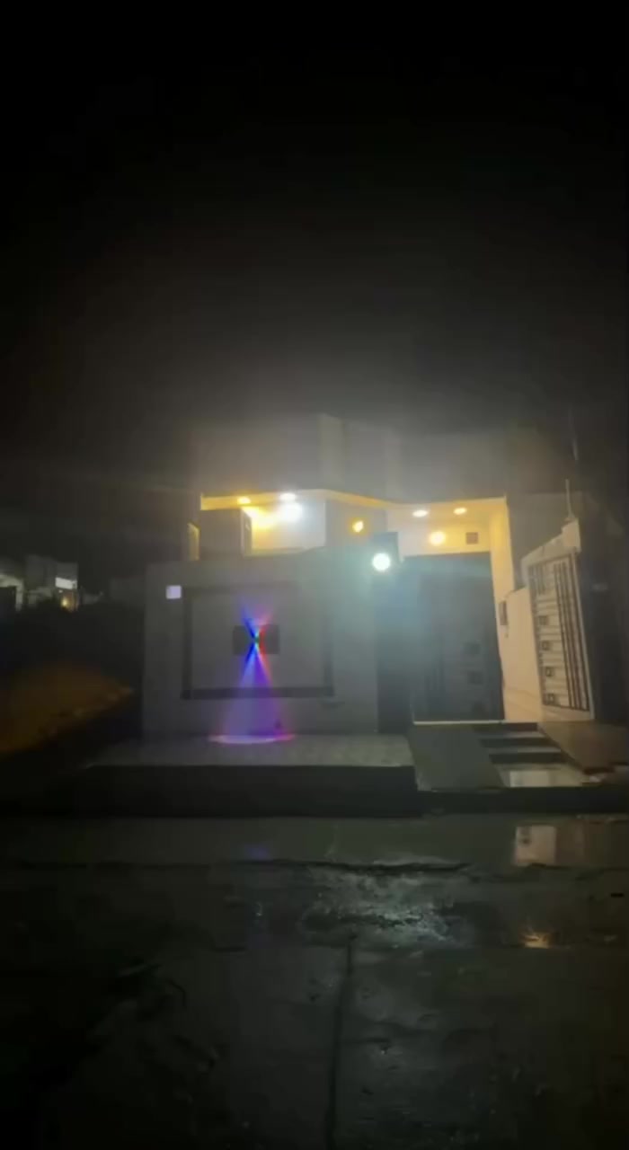 #دار #للبيع
دار للبيع في مشيرفه الثانيه طابق واحد وغرفه وحده فوق

مساحه:160م واقع حال (سند 150 م)
واجهه:6 م

للتواصل والاستفسار 
محمد أرديني ***********
محمد أرديني ***********
