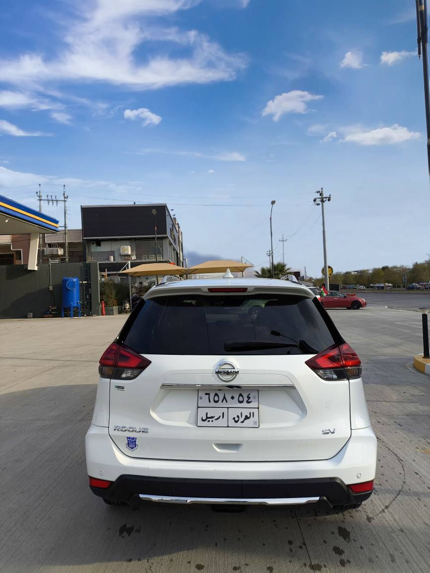 نیسان رۆگ 2019 زۆر خاوێنە یەک دەستە هەموو شتی بەشەرتە گێر مەکینە تەبرید کارەباییات رادارەکان هیچ کێشەی نیە هەمووشتی بەشەرتە راداری پشت و پێشی هەیە خۆی ئیستاب دەکا  ئۆتۆ برێک  
کارپلەی  و ئەندرۆید ئۆتۆ
 کوشین هیتەر و کارەبایی بەسمە و شەغال بیلادی بەردی گزۆزیش بەشەرت  بەس دوو دەرکەی لای سەکن بۆیاغە  پێش و پشتی کەپسە هیچی نیە  چوار تایەی نوێ بە ناوی خۆمە سەنەوی 3 مانگی پێوەمایە غەرامەی لەسەر نیە سعری 170 و ماعامەلە 
ڤایبەر و وەتسئاپ *********** 
0750 # 403 # 6442 أربيل, العراق
