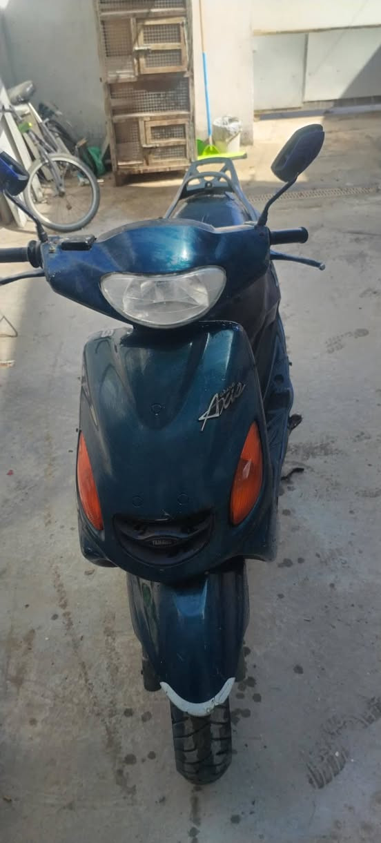 متاح دراجه لكزز فحل للبيع السعر ٢٥٠ وبيها مجال الخاص مفتوح او الاتصال *********** كلها شغاله اي نقص مابيها حله حي الامام
