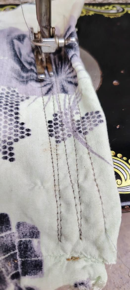 مكينة خياطة نوعية ياباني باب الأول شرط الشغل والنظافة تشتغل كهرباء تخيط جميع انواع الاقمشة حتى فيزون سعره 40


**إذا كنت صاحب هذا الإعلان وتريد حذفه لأي سبب، رجاءا أرسل رسالة إلى الدعم الفني**