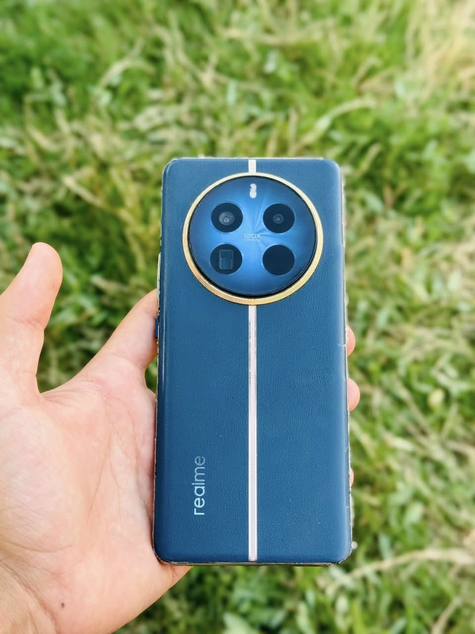 12 Pro+5G

 ذاكره 512 
سعر خاص٠٠


**إذا كنت صاحب هذا الإعلان وتريد حذفه لأي سبب، رجاءا أرسل رسالة إلى الدعم الفني**