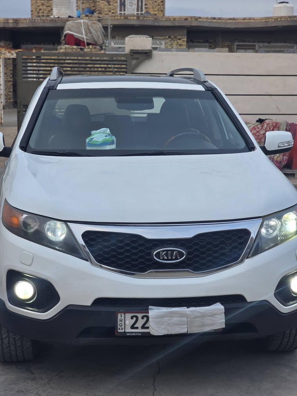 للبيع كيه سورنتو 13 اصل بانزين فول 1علا 1 سياره جديدة باكيت مال جناي ادوات كفاله من الكص السعر اتصل ودلل *********** المكان ميسان الكحلا
