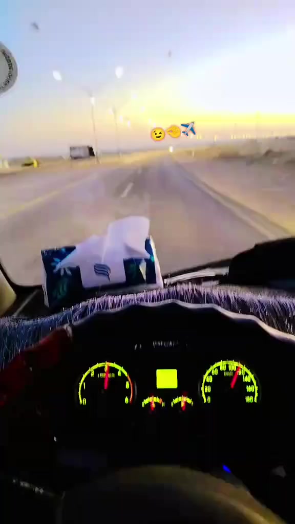 السلام عليكم ورحمه الله للبيع كيه نصيه سبلاين 12 سياره نضيفه كلش علم المكان سماوه مداور ثاني يوم ***********
السعر 120
