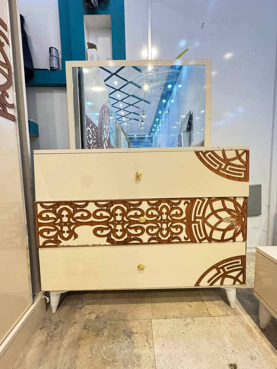 غرفه تركي5قطع سعر 350الف نجف حي الجزيره شراي خاص
#اشاره


**إذا كنت صاحب هذا الإعلان وتريد حذفه لأي سبب، رجاءا أرسل رسالة إلى الدعم الفني**