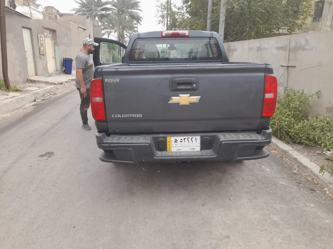 سلام عليكم شوفر كولو رادو ١٧ حادثة بجم بدون دواخل  ١٣٥ أو مراوس حسب القناعه سياره بسمي هاتف *********** مكان بغداد سياره جاهزه
