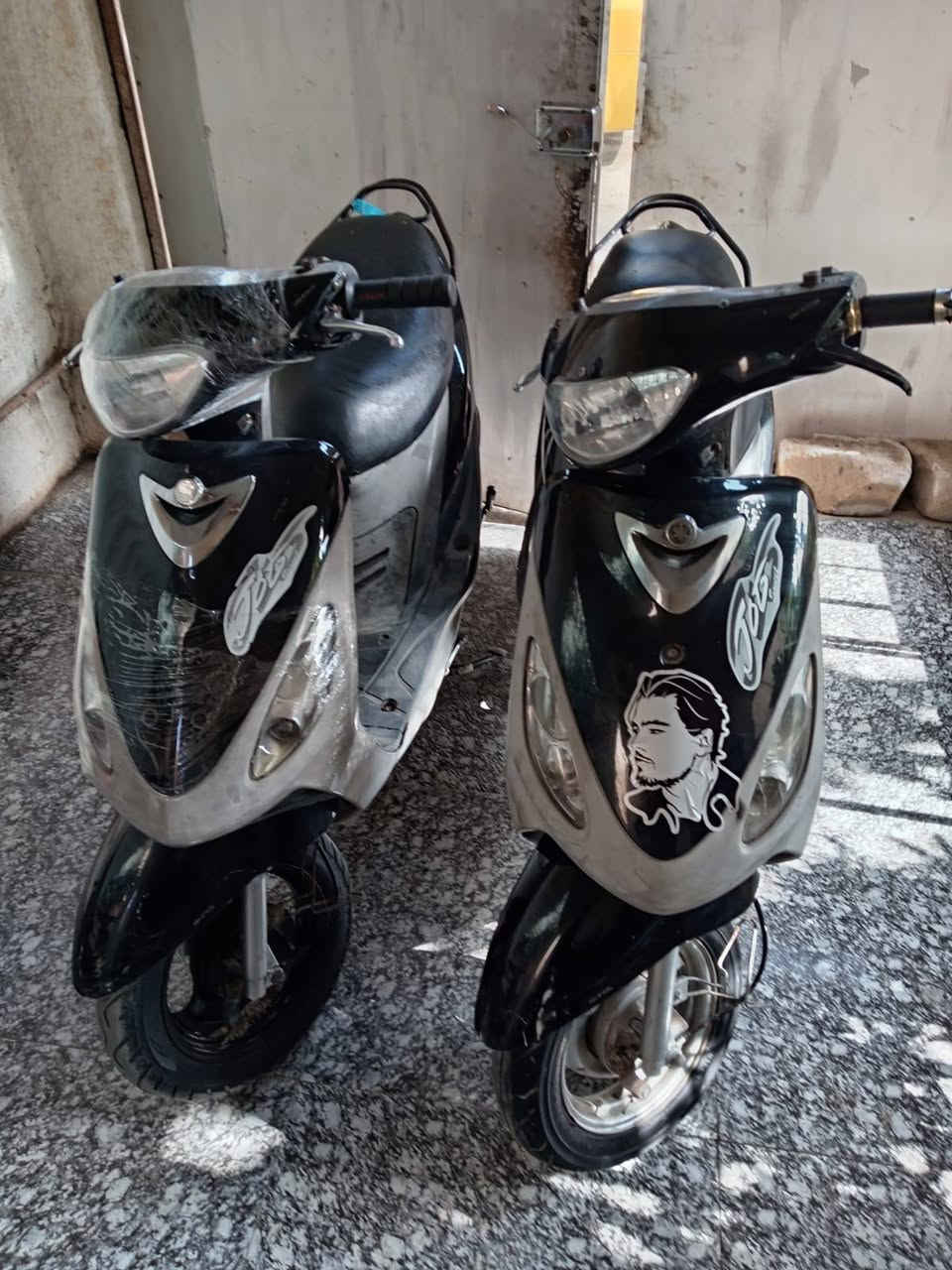 السلام عليكم دراجات للبيع ماكسات منغولي دراجات انضاف اوراق كهربائيات شغاله سلف هندر مانقصهن شي السعر الوحده 750 وبيهن مجال المكان حي المعلمين الجديد ***********
